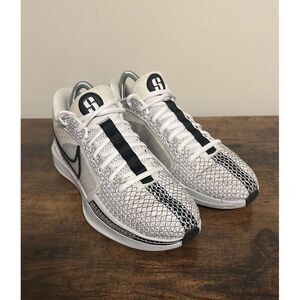 Nike Sabrina 1 'Magnetic' White FQ3381-103 Women's Size 9 Mens 7.5 Shoes
